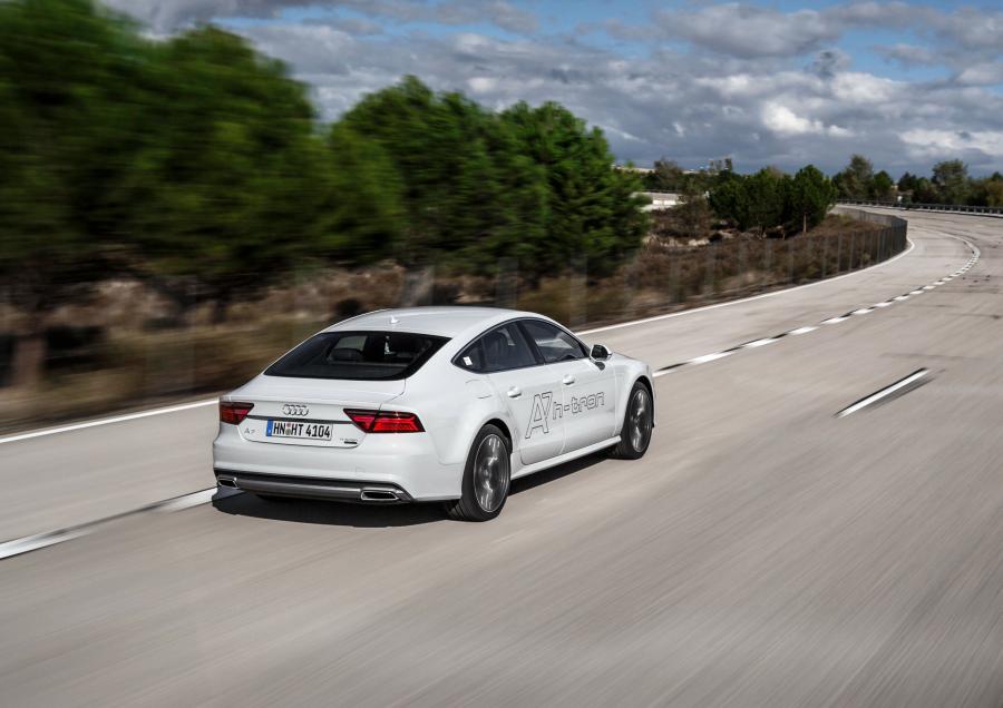 Audi A7 Sportback h-tron Quattro Concept 2014 года  (фото 9 из 34)